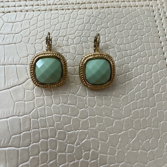 Green and gold earrings - Picture 1 of 4